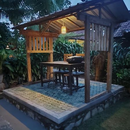 Giri Sari Guest House Pemuteran Exteriér fotografie