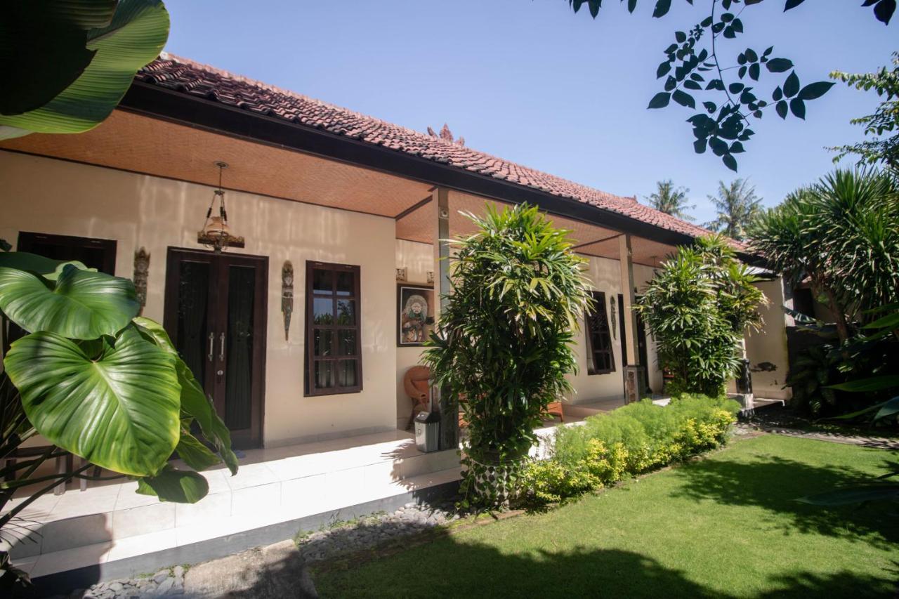 Giri Sari Guest House Pemuteran Exteriér fotografie